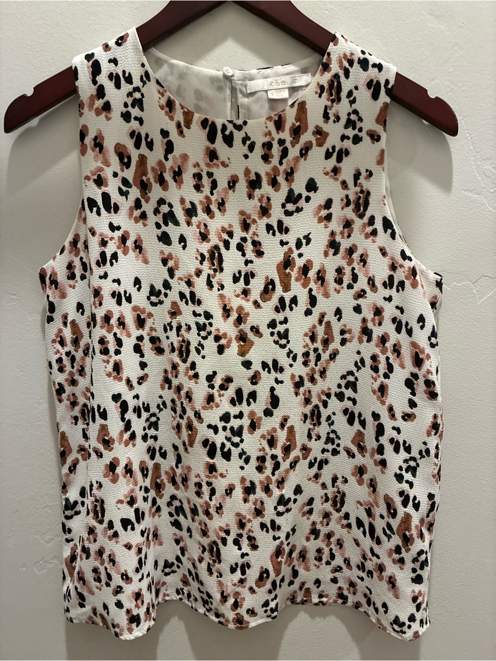 Sleeveless Leopard Print Shell Top - Ivory with Brown and Black